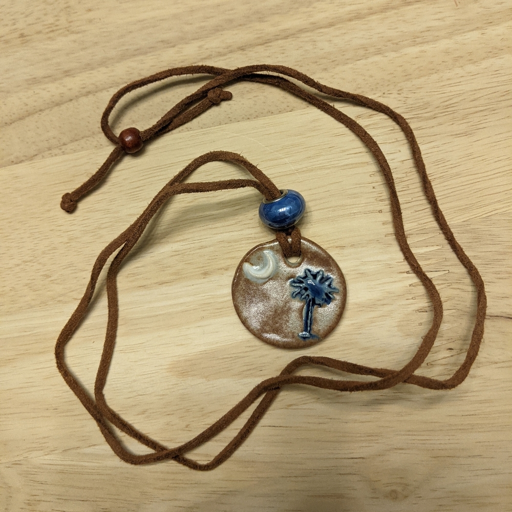 3/$10 Handmade South Carolina necklace